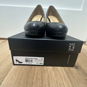 600002	Womens	Heels	Naturalizer	Teresa	Black	11w	Gently Worn